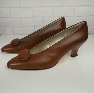 New Vintage Liz Claiborne sz 7.5 brown leather pumps